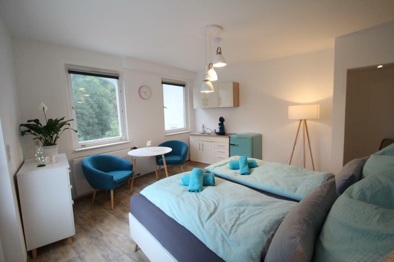 Moderne, Helle 1 Zimmer-Wohnung In Citylage Bad Urach Exteriér fotografie